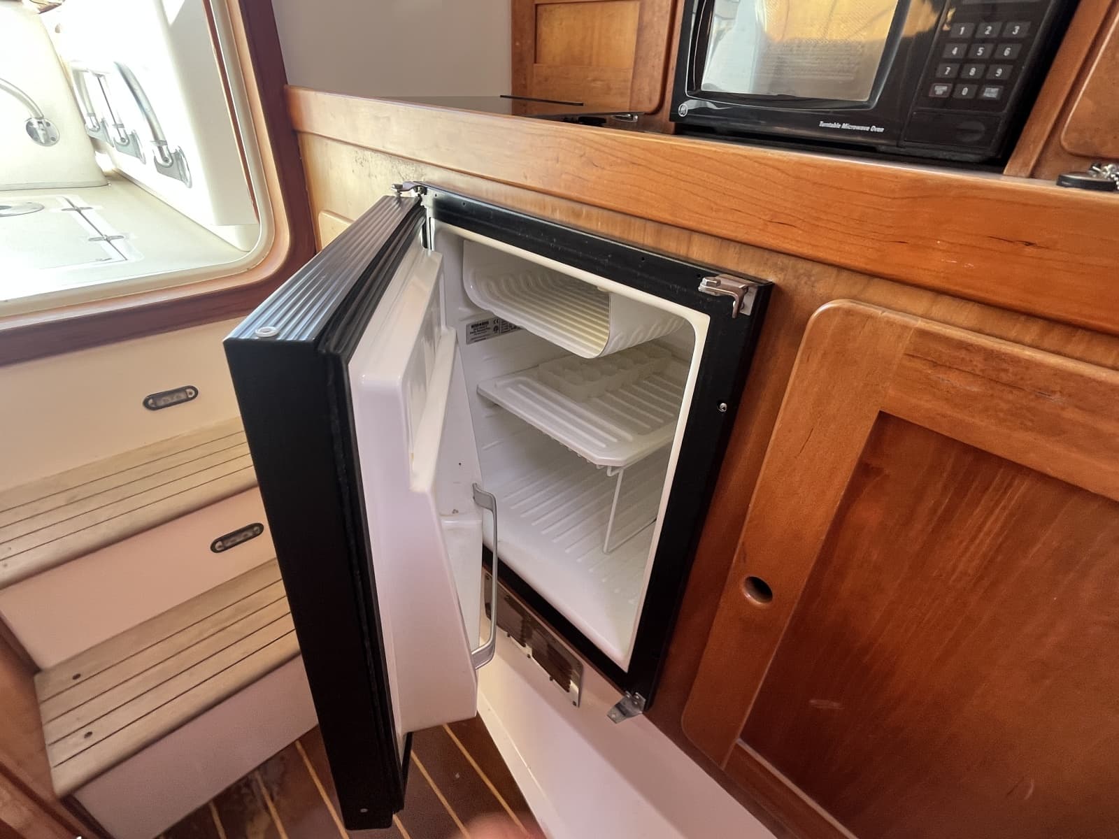 2004 Surf-Hunter Surfhunter 29 - Photo 23