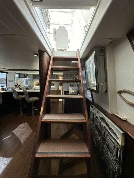1988 Viking Motor Yacht - Photo 82