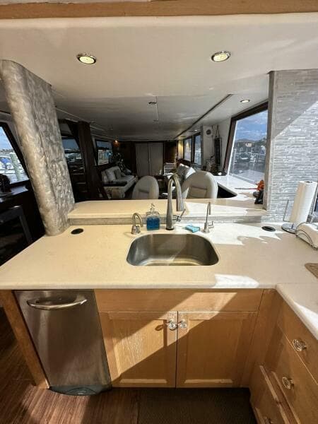 1988 Viking Motor Yacht - Photo 47