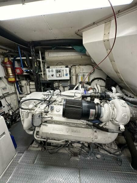 1988 Viking Motor Yacht - Photo 66