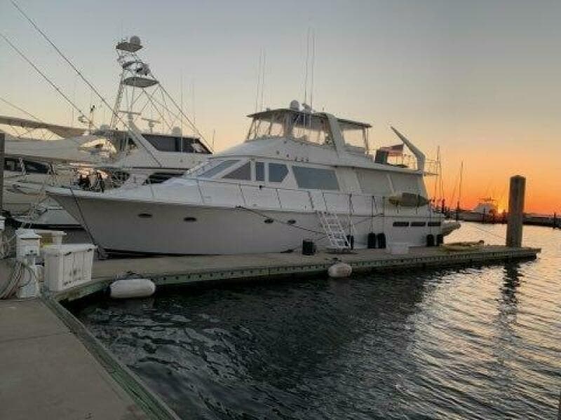 1988 Viking Motor Yacht - Photo 5