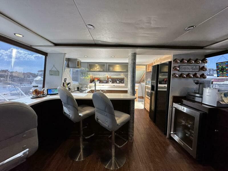 1988 Viking Motor Yacht - Photo 58