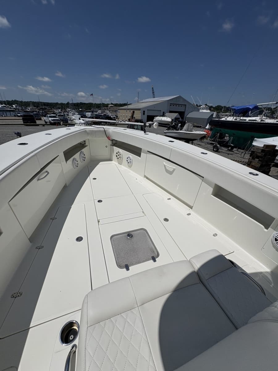 2016 SeaVee 390Z - Photo 18