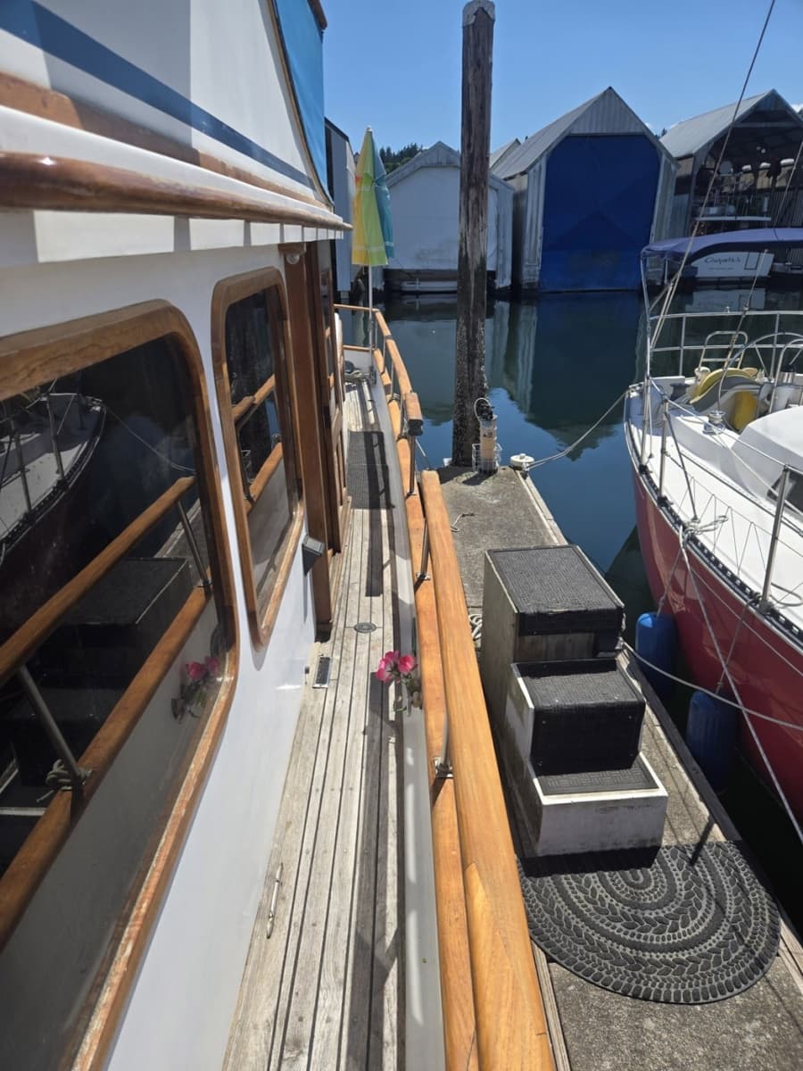 1979 Ocean Alexander 40 Double Cabin - Photo 28