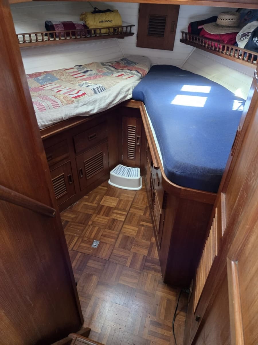 1979 Ocean Alexander 40 Double Cabin - Photo 14
