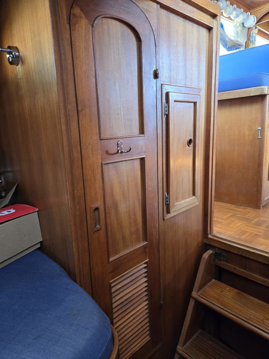 1979 Ocean Alexander 40 Double Cabin - Photo 18