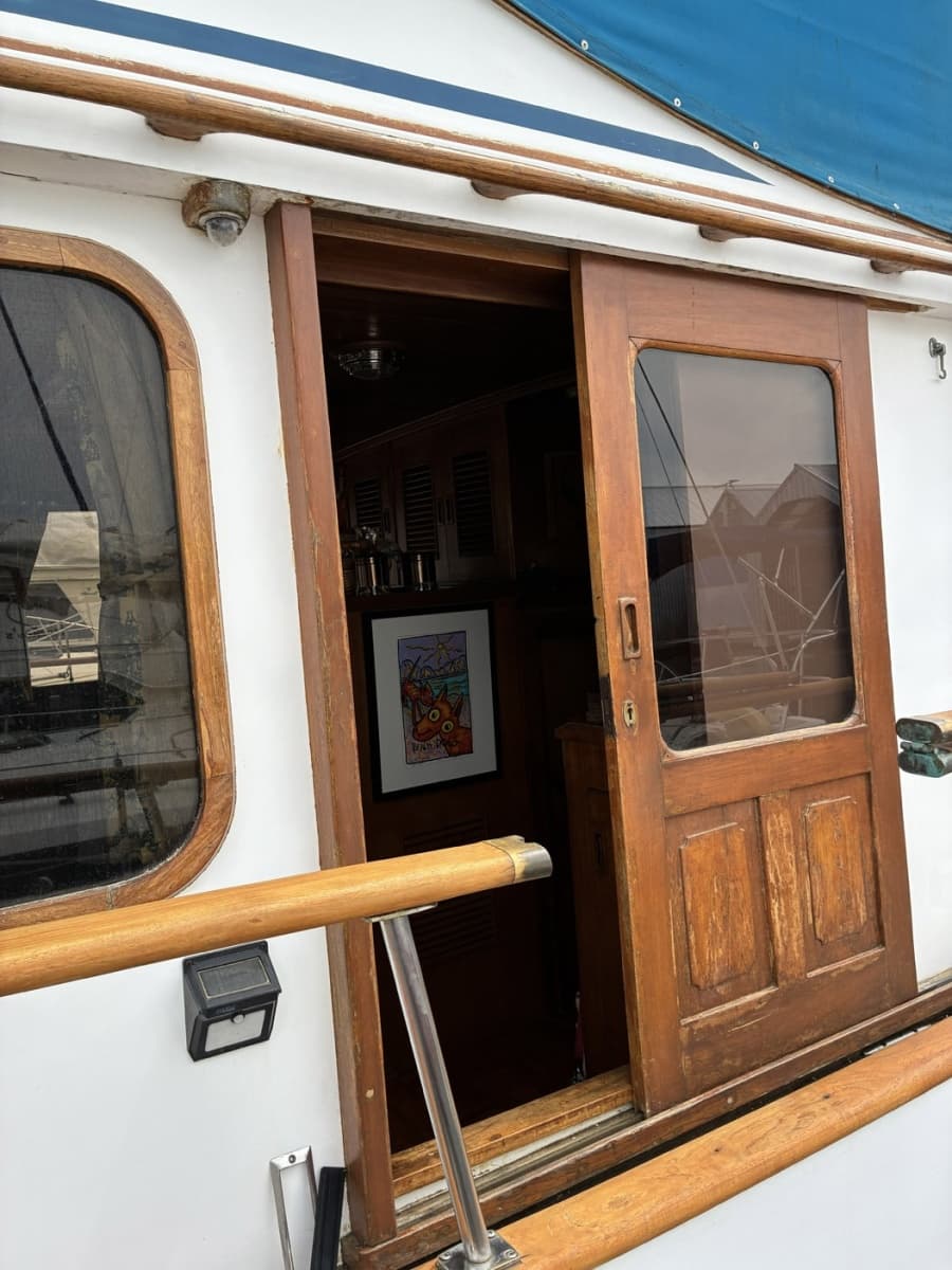 1979 Ocean Alexander 40 Double Cabin - Photo 8