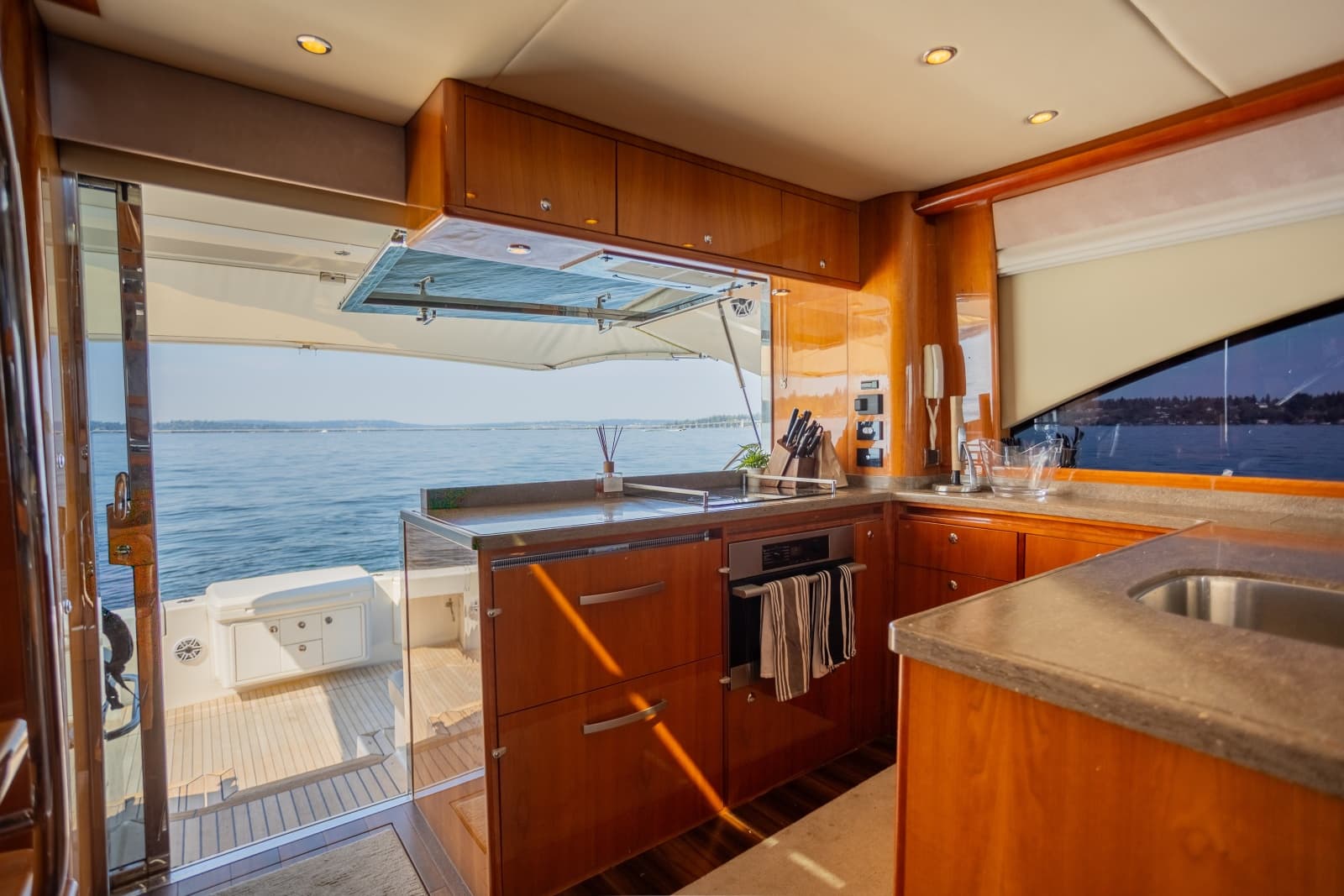 2012 Riviera 53 Enclosed Flybridge - Photo 6