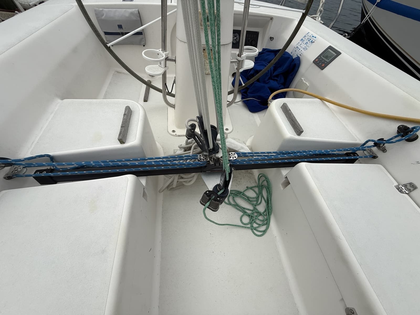 2006 J Boats J/105 - Photo 19