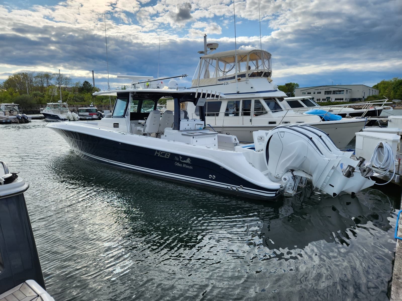 2023 HCB 42 Lujo - Photo 4