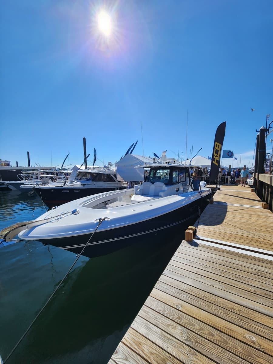 2023 HCB 42 Lujo - Photo 33