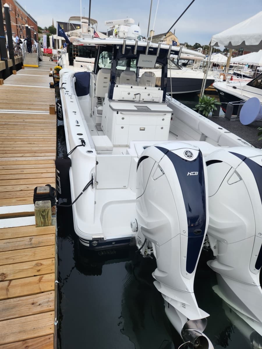 2023 HCB 42 Lujo - Photo 29
