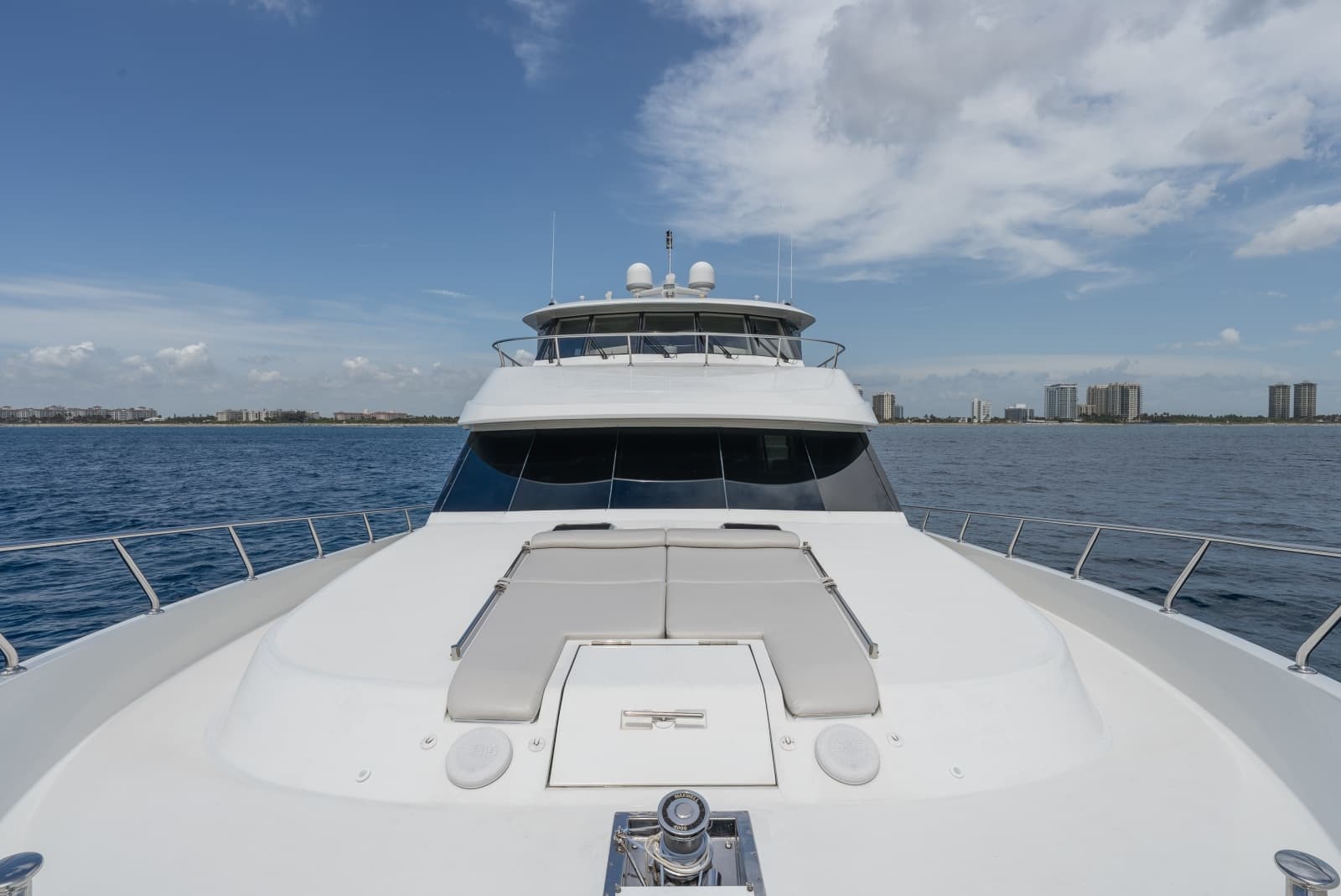 2013 Ocean Alexander 90 Sky Lounge Motor Yacht - Photo 5