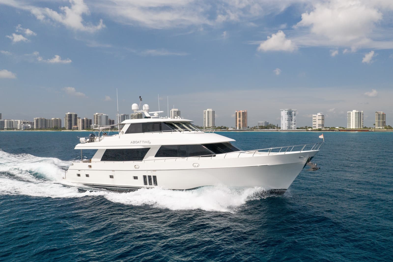 2013 Ocean Alexander 90 Sky Lounge Motor Yacht - Photo 1