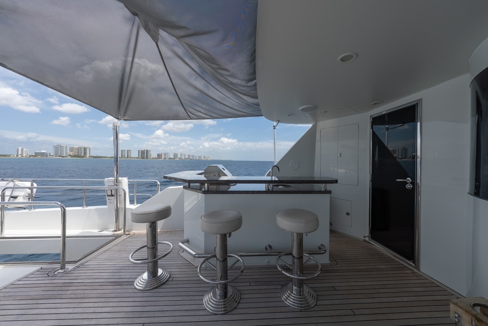 2013 Ocean Alexander 90 Sky Lounge Motor Yacht - Photo 57