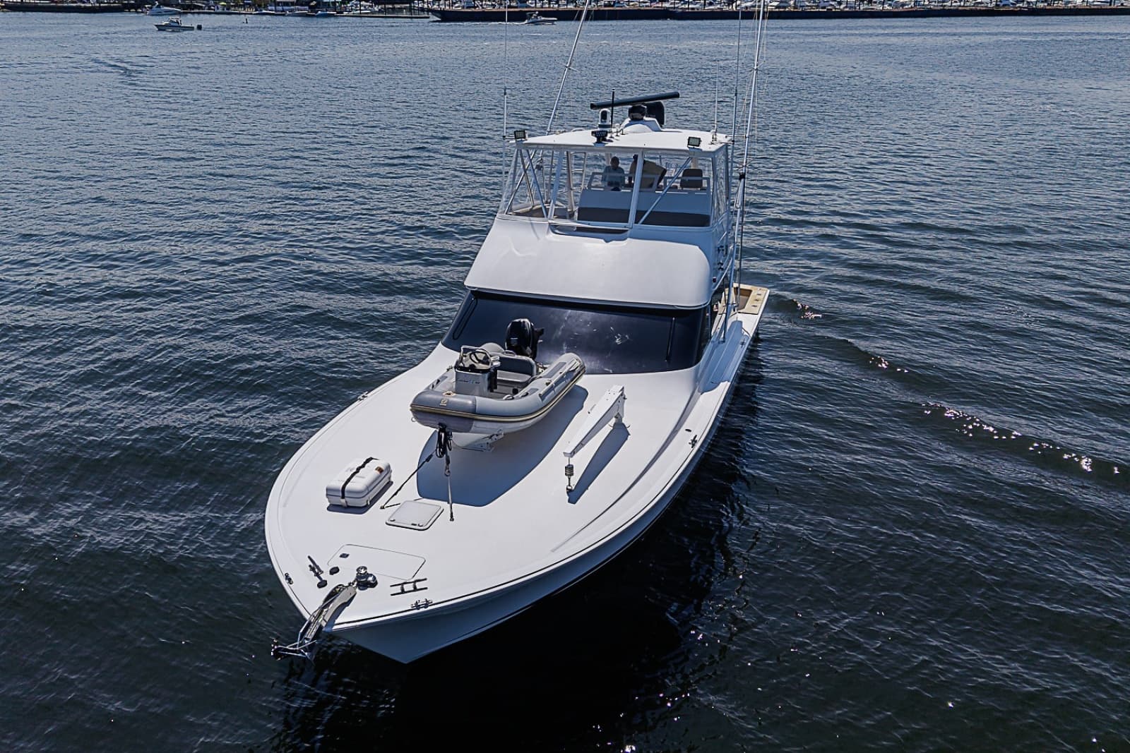 2002 Viking 52 Convertible - Photo 46