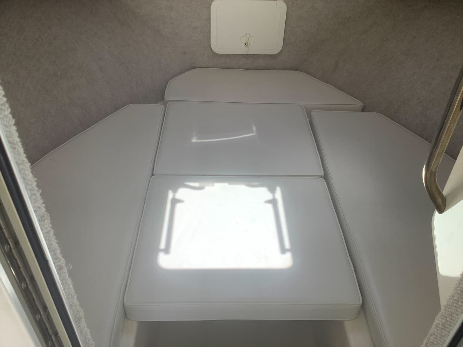 2012 Parker 2520 XL Sport Cabin - Photo 16