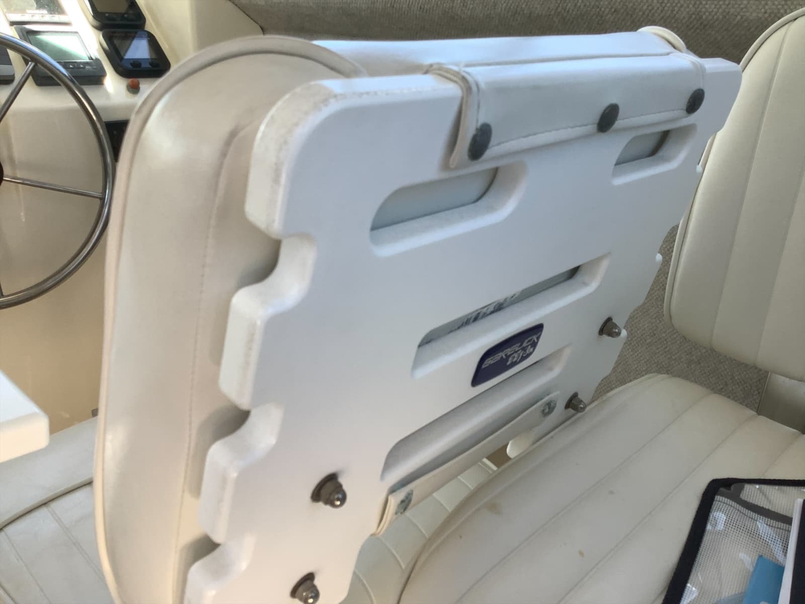 2012 Parker 2520 XL Sport Cabin - Photo 15