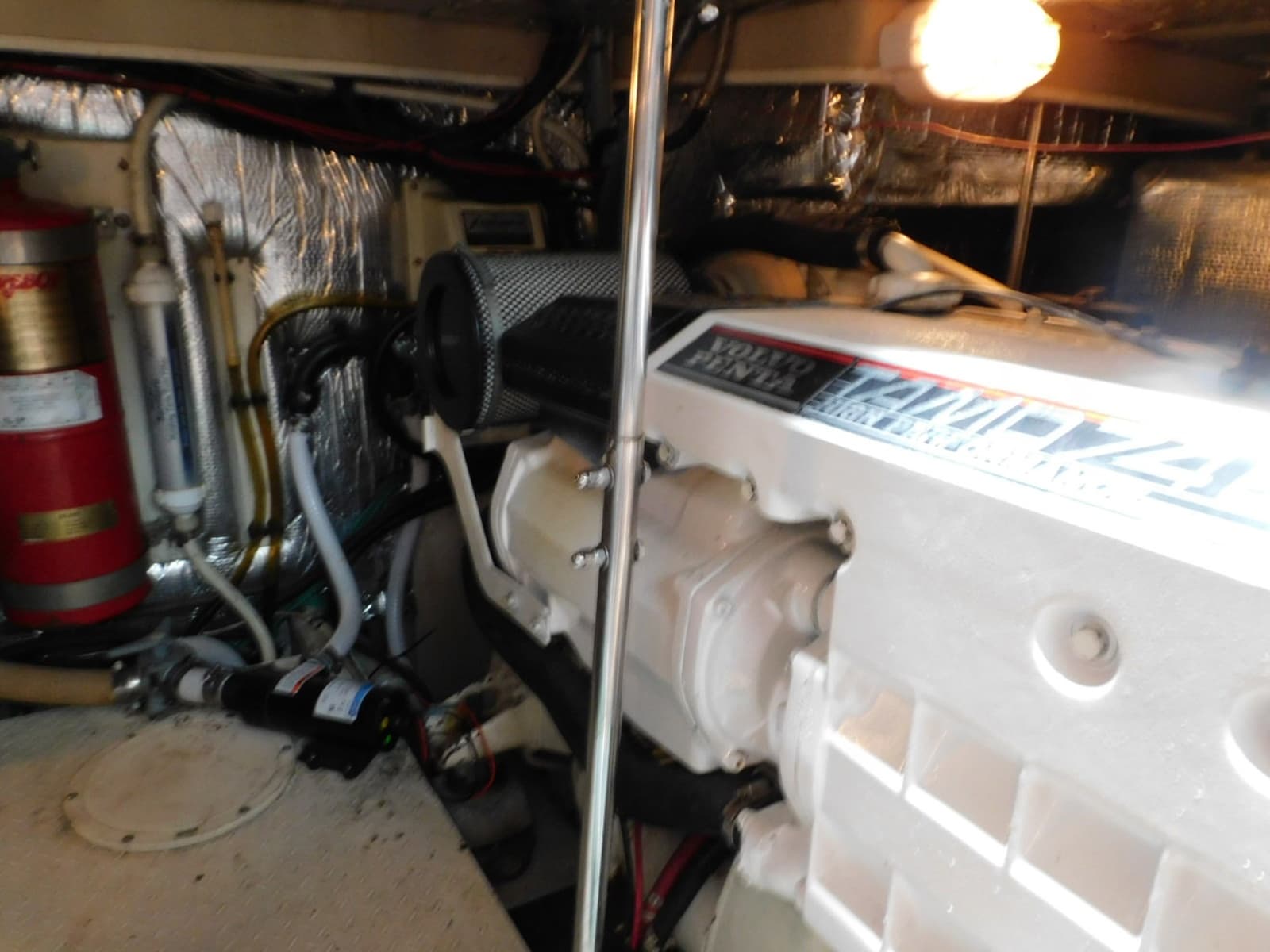 2001 Cruisers Yachts 4450 Express Motoryacht - Photo 45