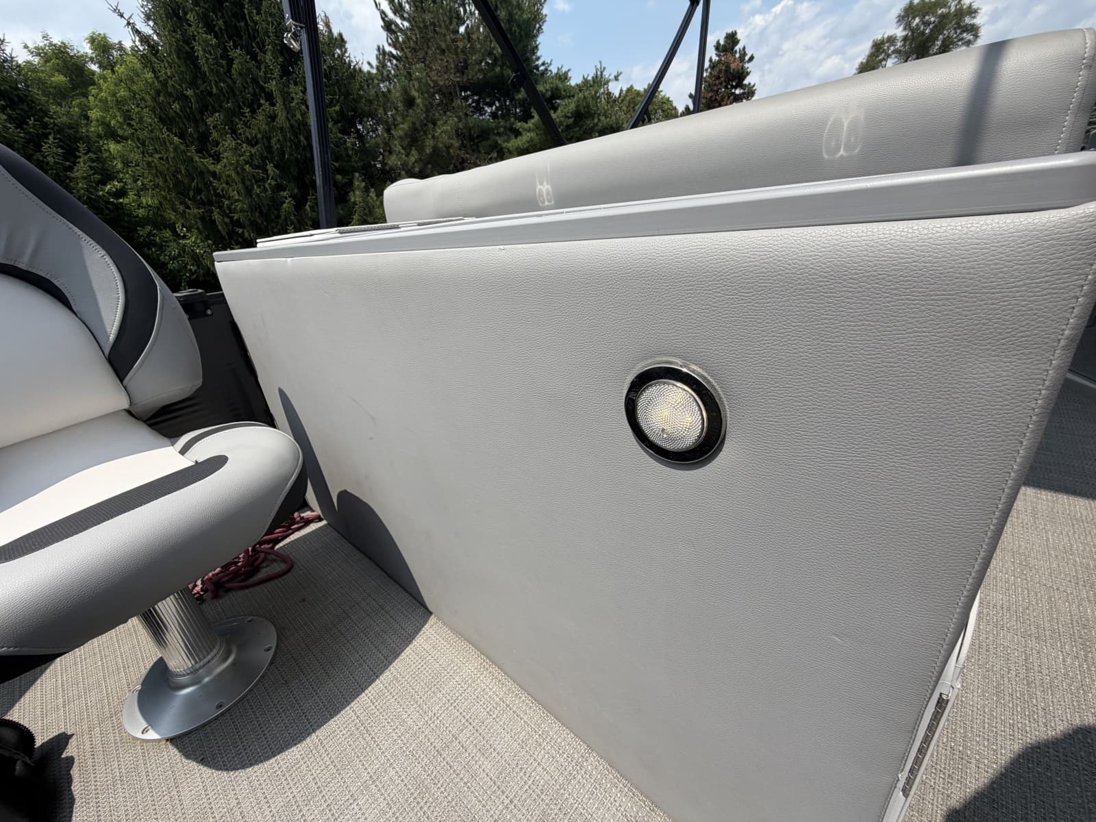 2021 Manitou Encore 24 Pro Angler SHP - Photo 31