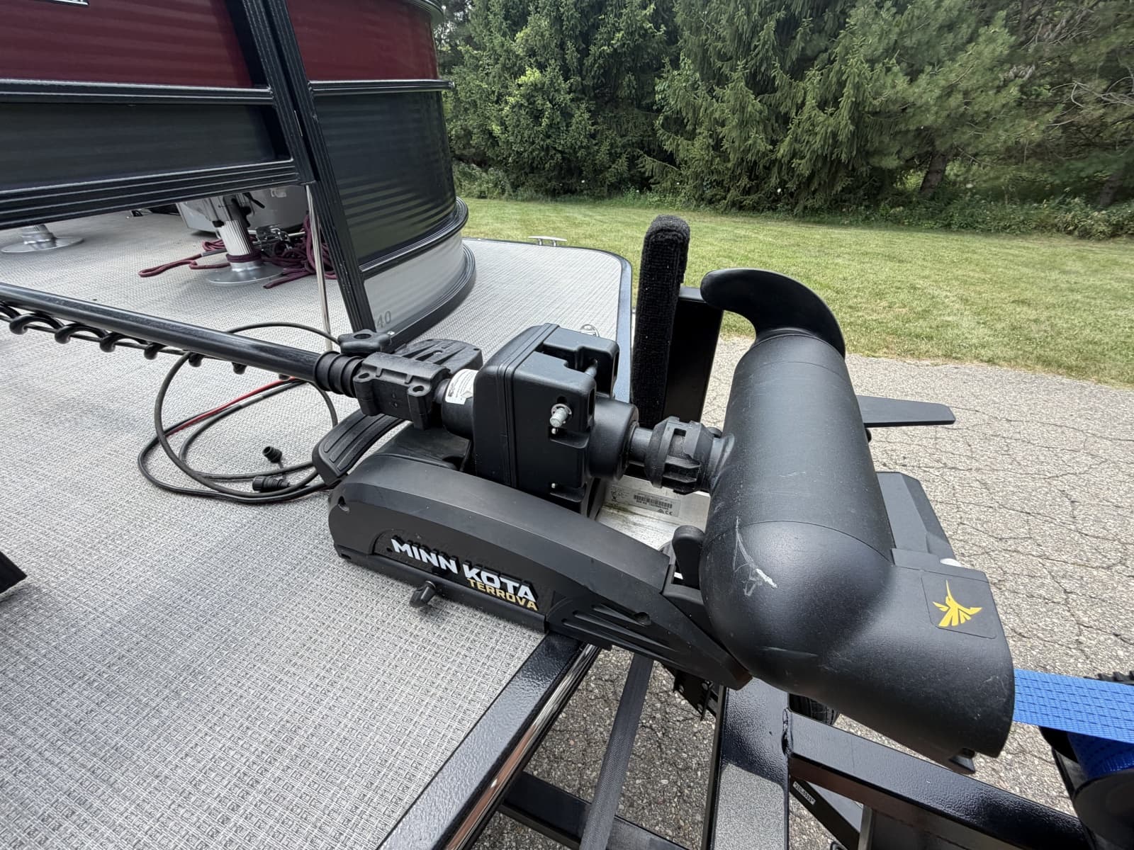 2021 Manitou Encore 24 Pro Angler SHP - Photo 14