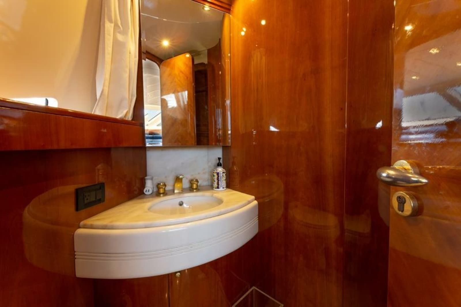 2000 Azimut Ultimate - Photo 27