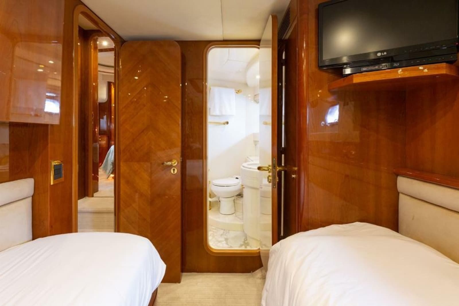 2000 Azimut Ultimate - Photo 36