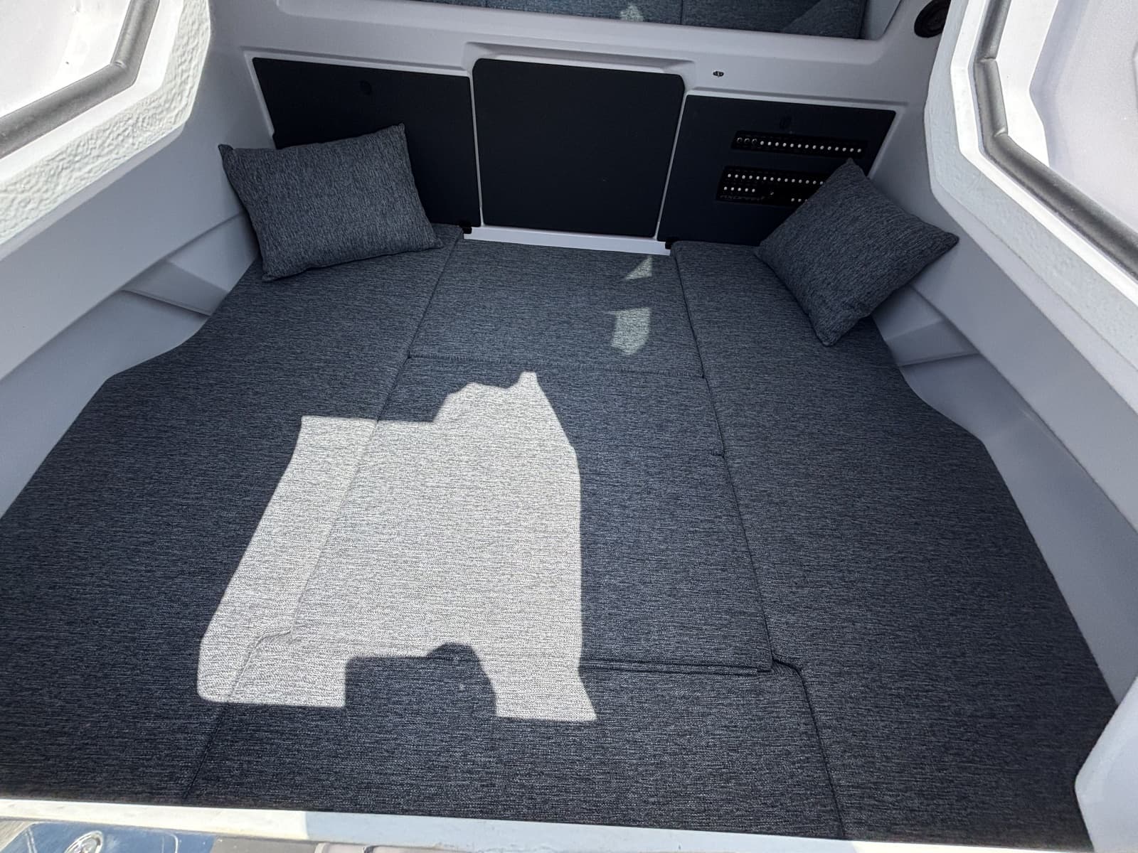 2025 Axopar 29XC - Photo 25