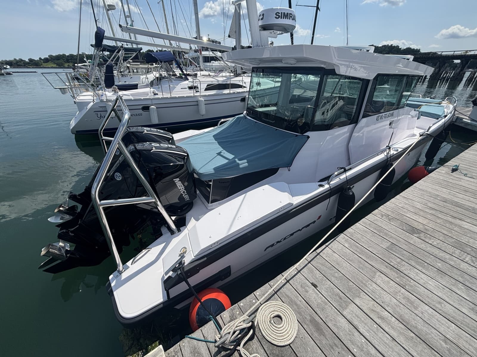 2025 Axopar 29XC - Photo 11