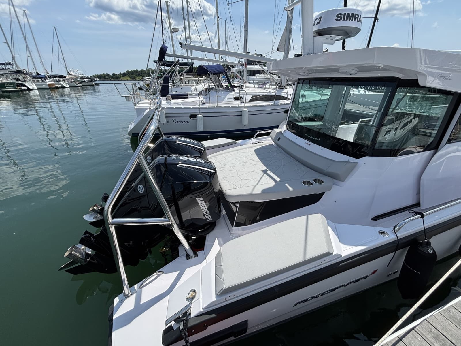 2025 Axopar 29XC - Photo 4