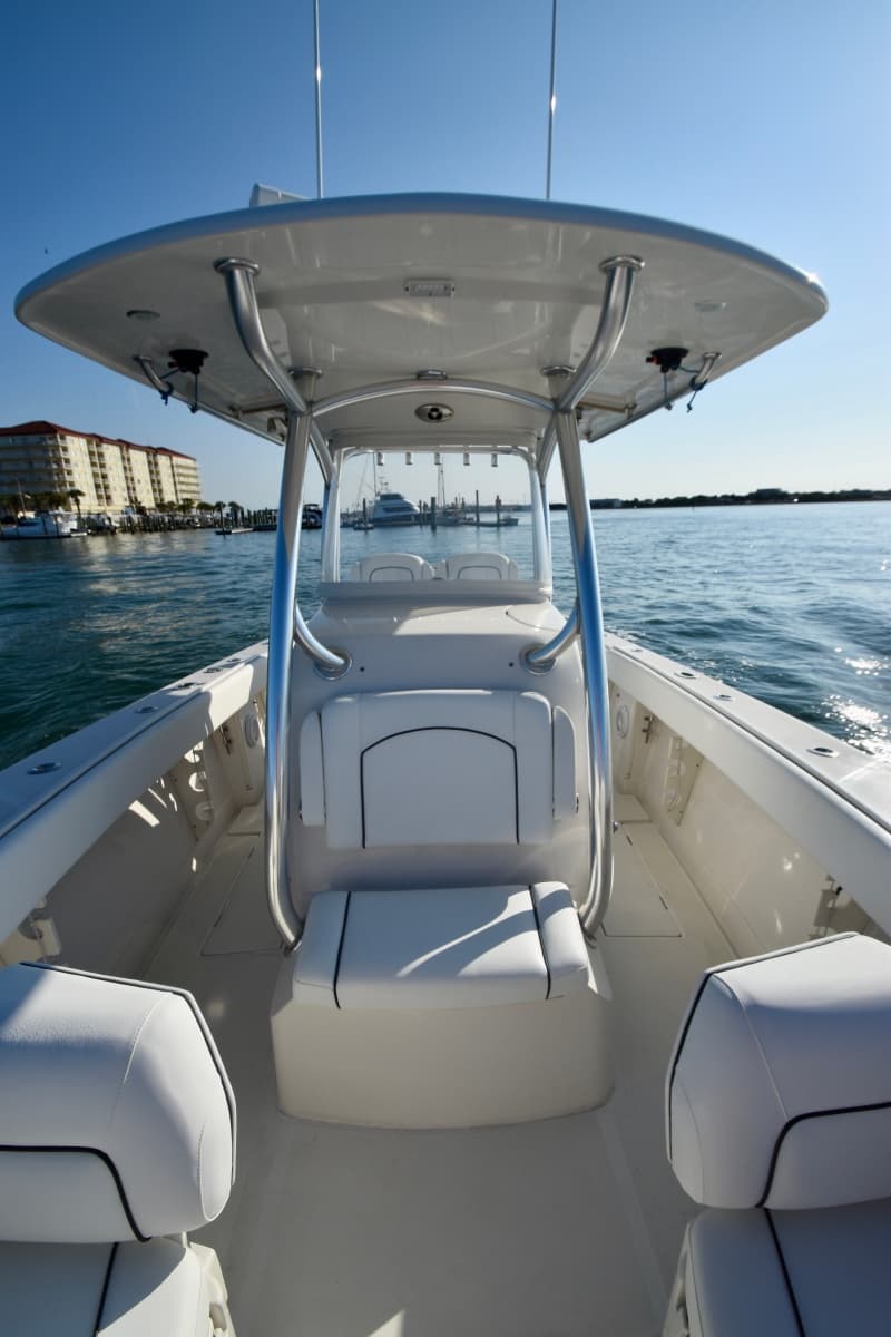 2015 Jupiter 30 Center Console - Photo 20