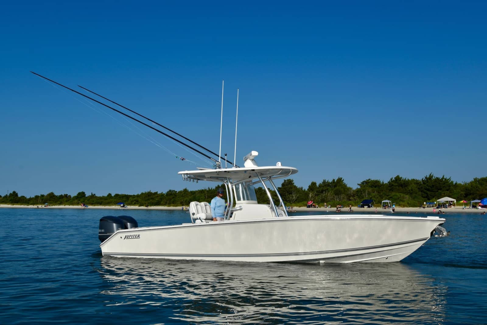 2015 Jupiter 30 Center Console - Photo 41