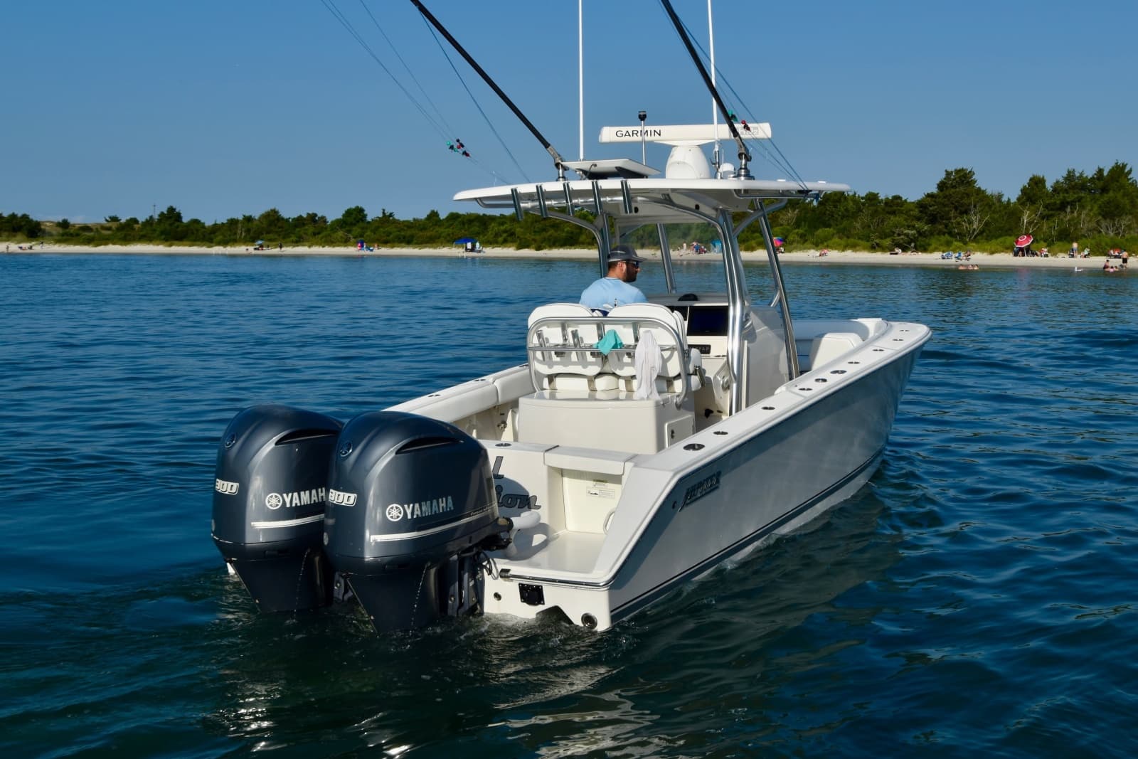 2015 Jupiter 30 Center Console - Photo 4