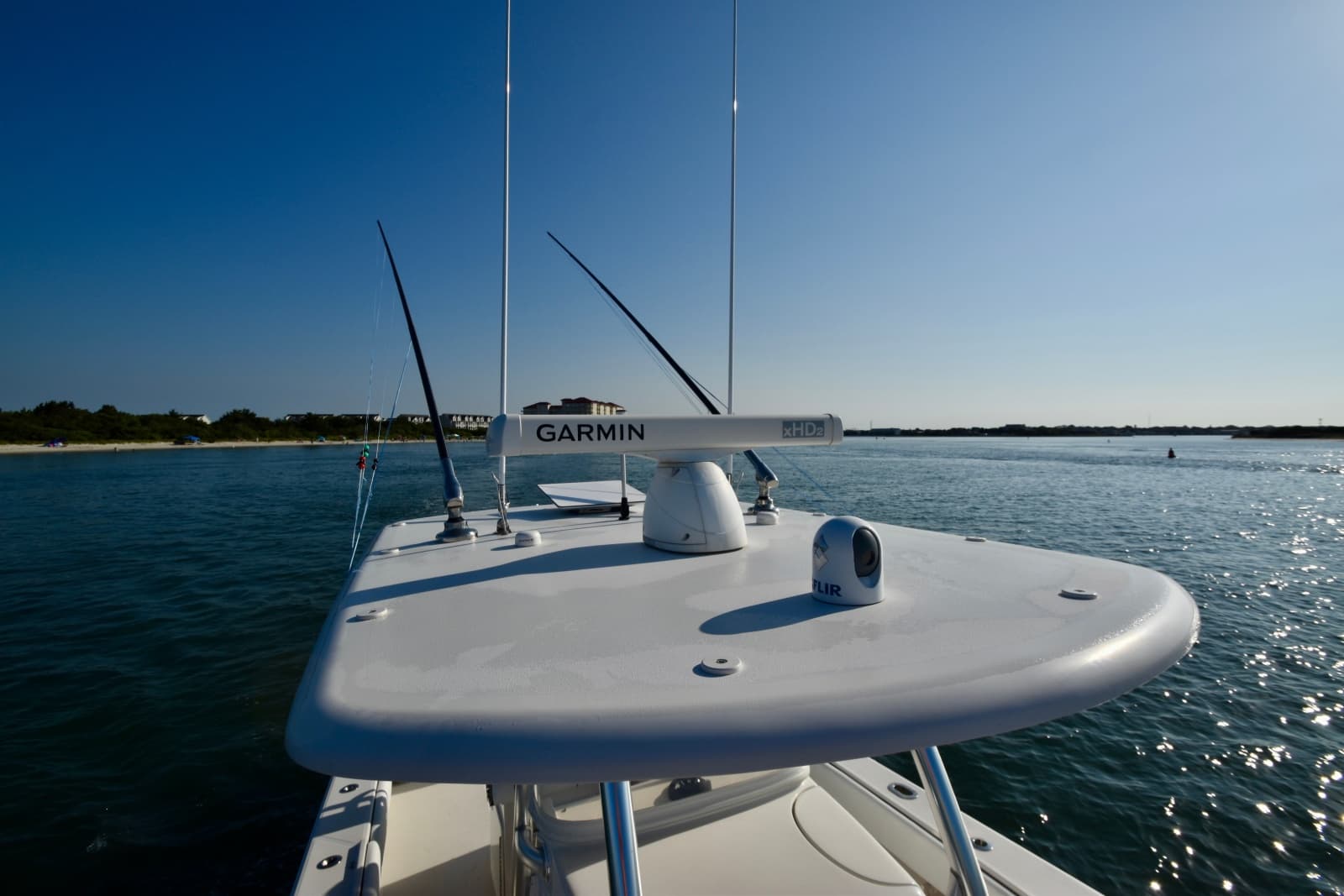 2015 Jupiter 30 Center Console - Photo 18