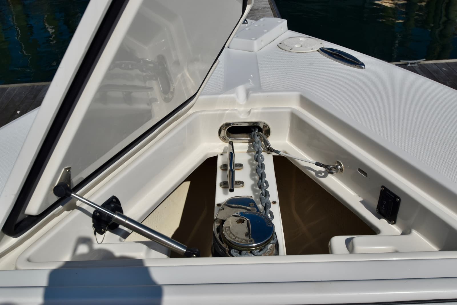 2015 Jupiter 30 Center Console - Photo 24