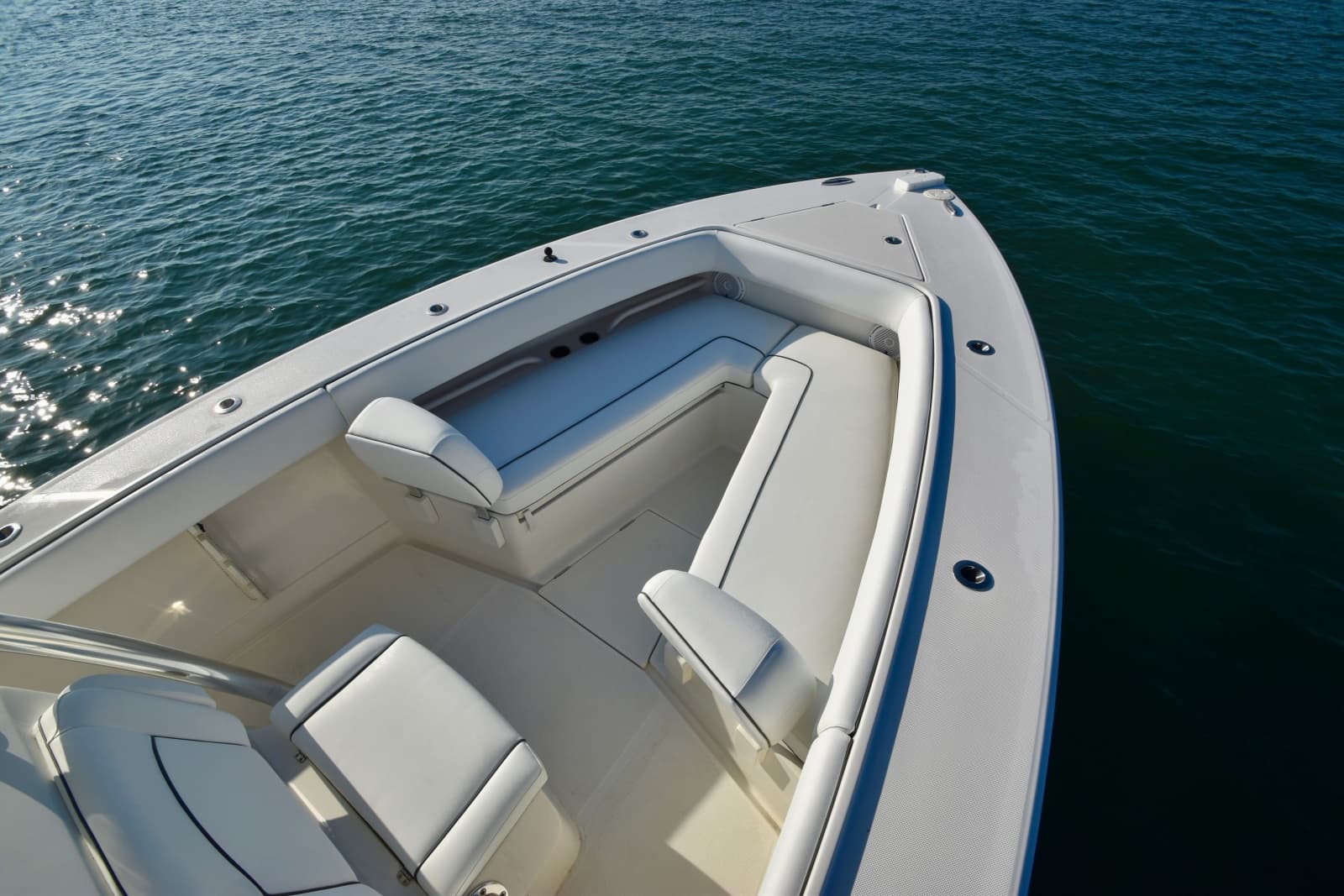 2015 Jupiter 30 Center Console - Photo 21