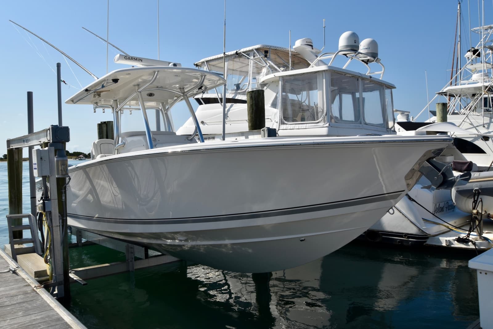 2015 Jupiter 30 Center Console - Photo 30