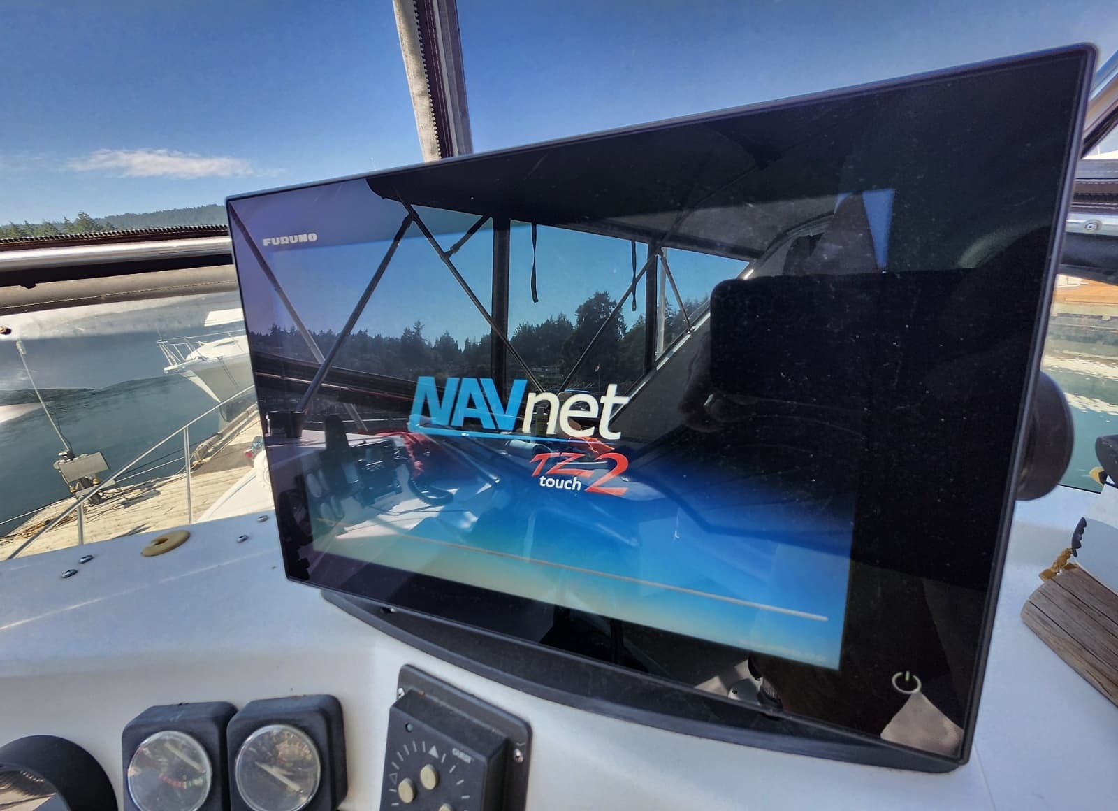 1992 Tollycraft 34 Sport Sedan - Photo 35