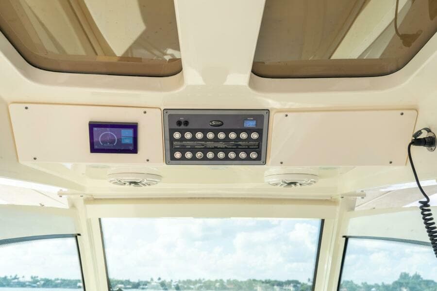 2023 Scout 355 LXF - Photo 13