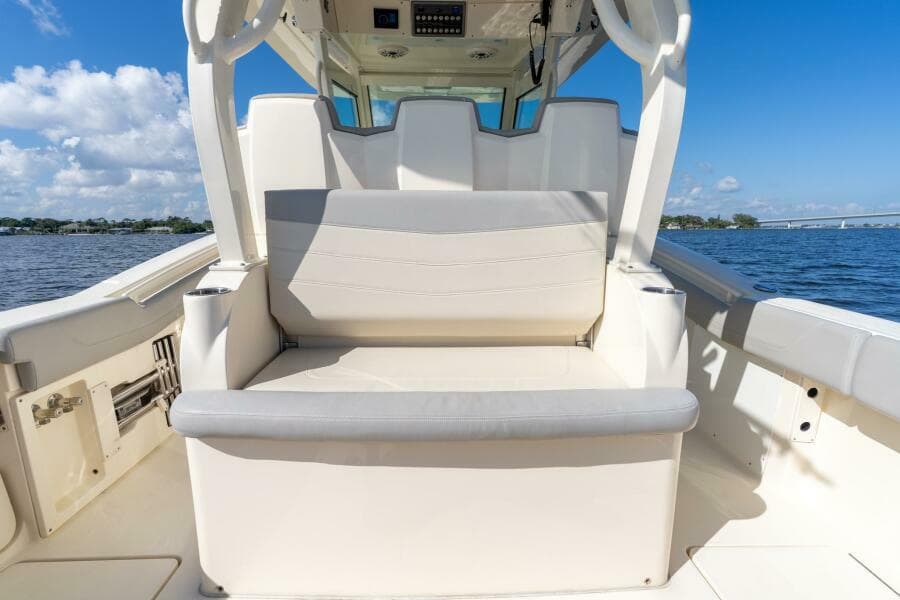 2023 Scout 355 LXF - Photo 16