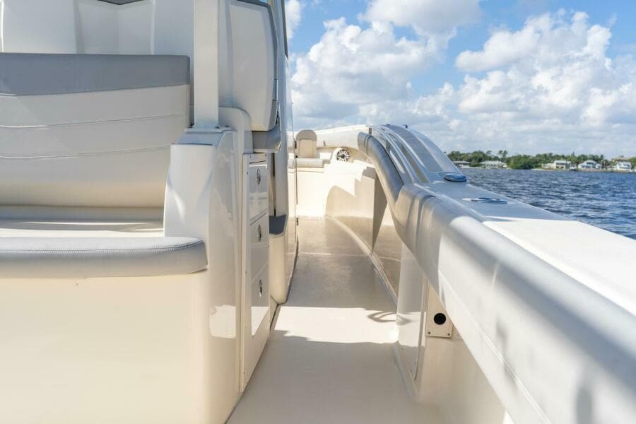 2023 Scout 355 LXF - Photo 14