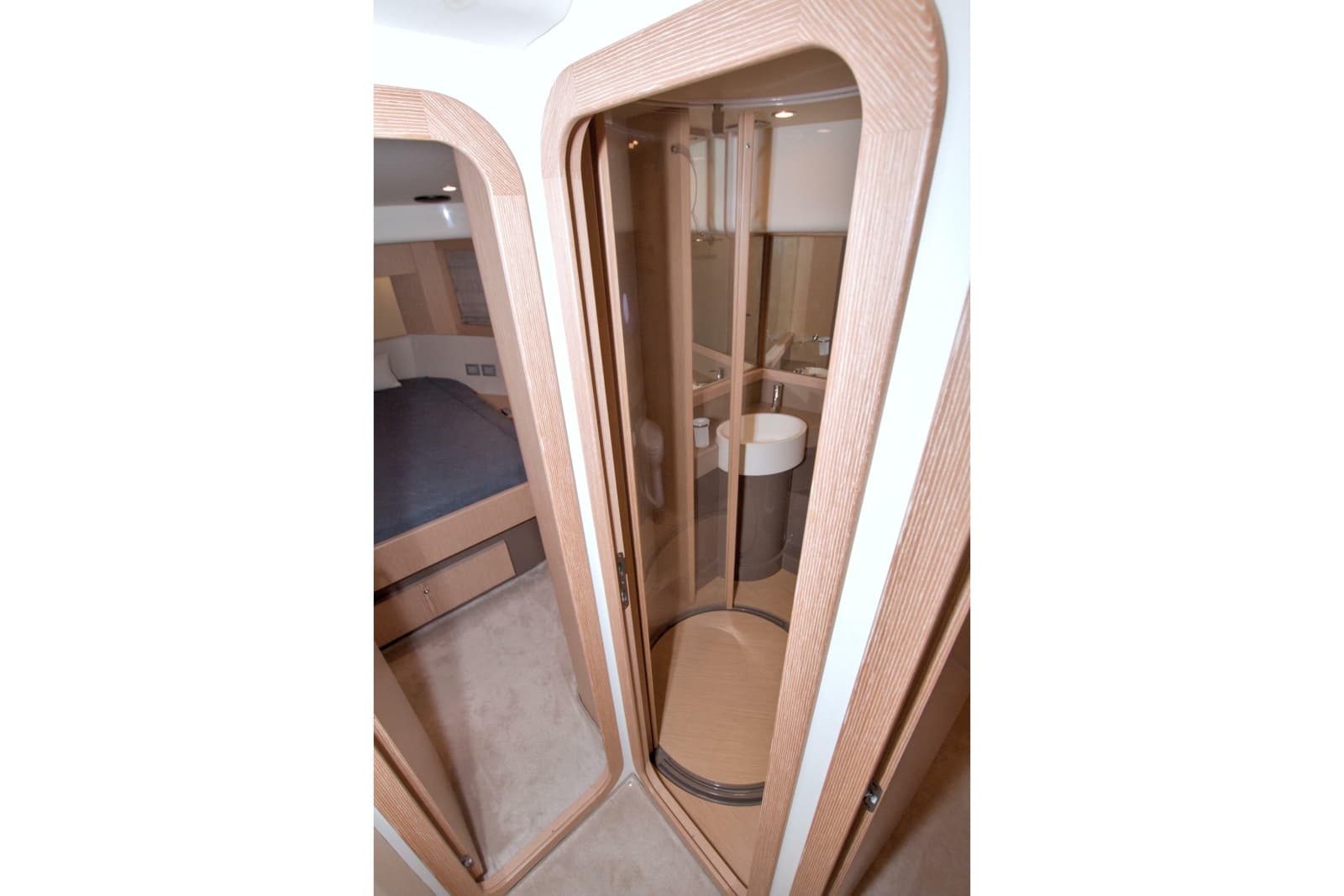 2014 Ferretti Yachts 620 - Photo 69