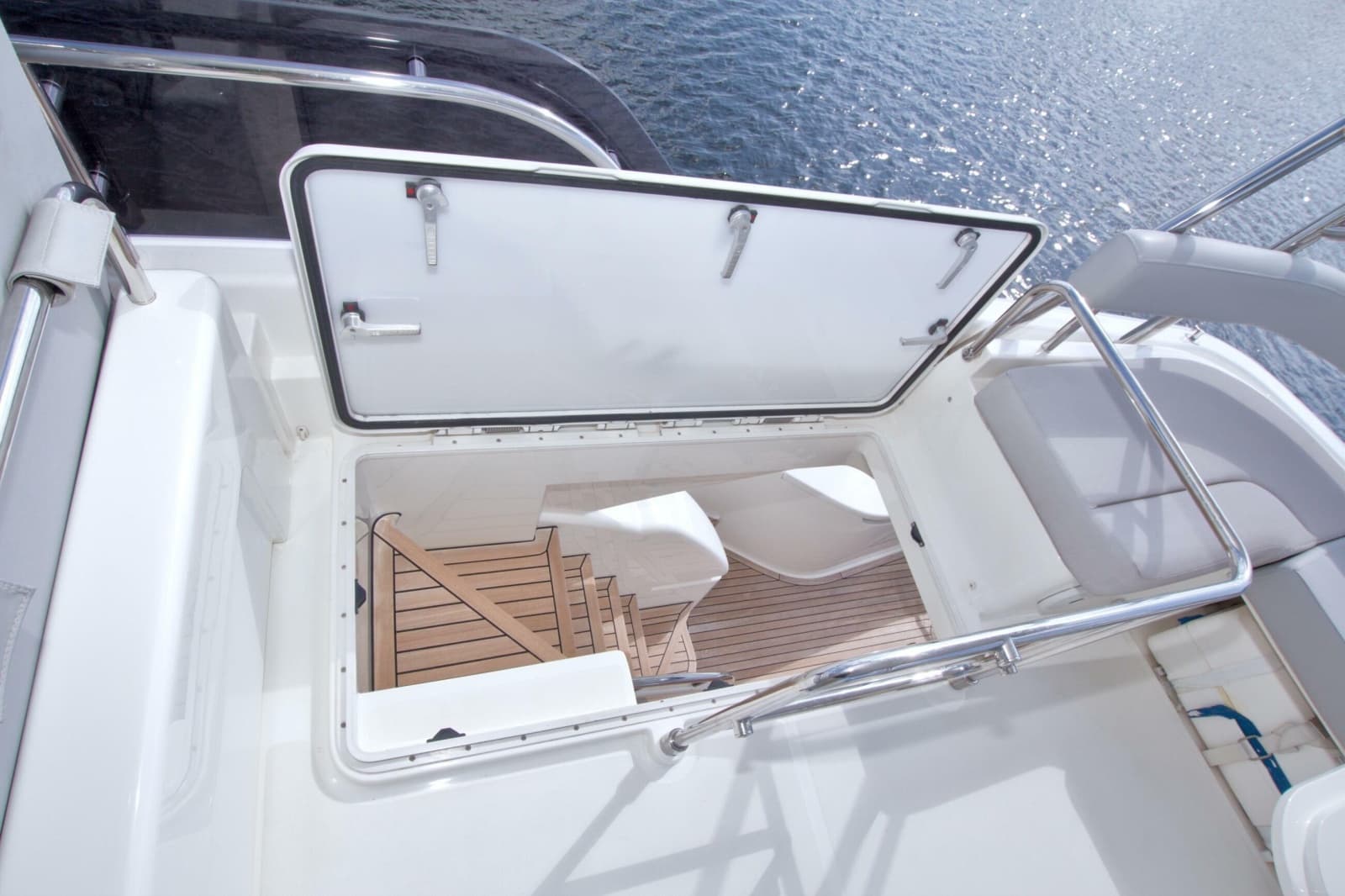 2014 Ferretti Yachts 620 - Photo 20