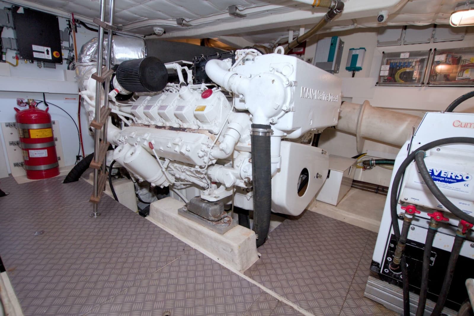 2014 Ferretti Yachts 620 - Photo 89