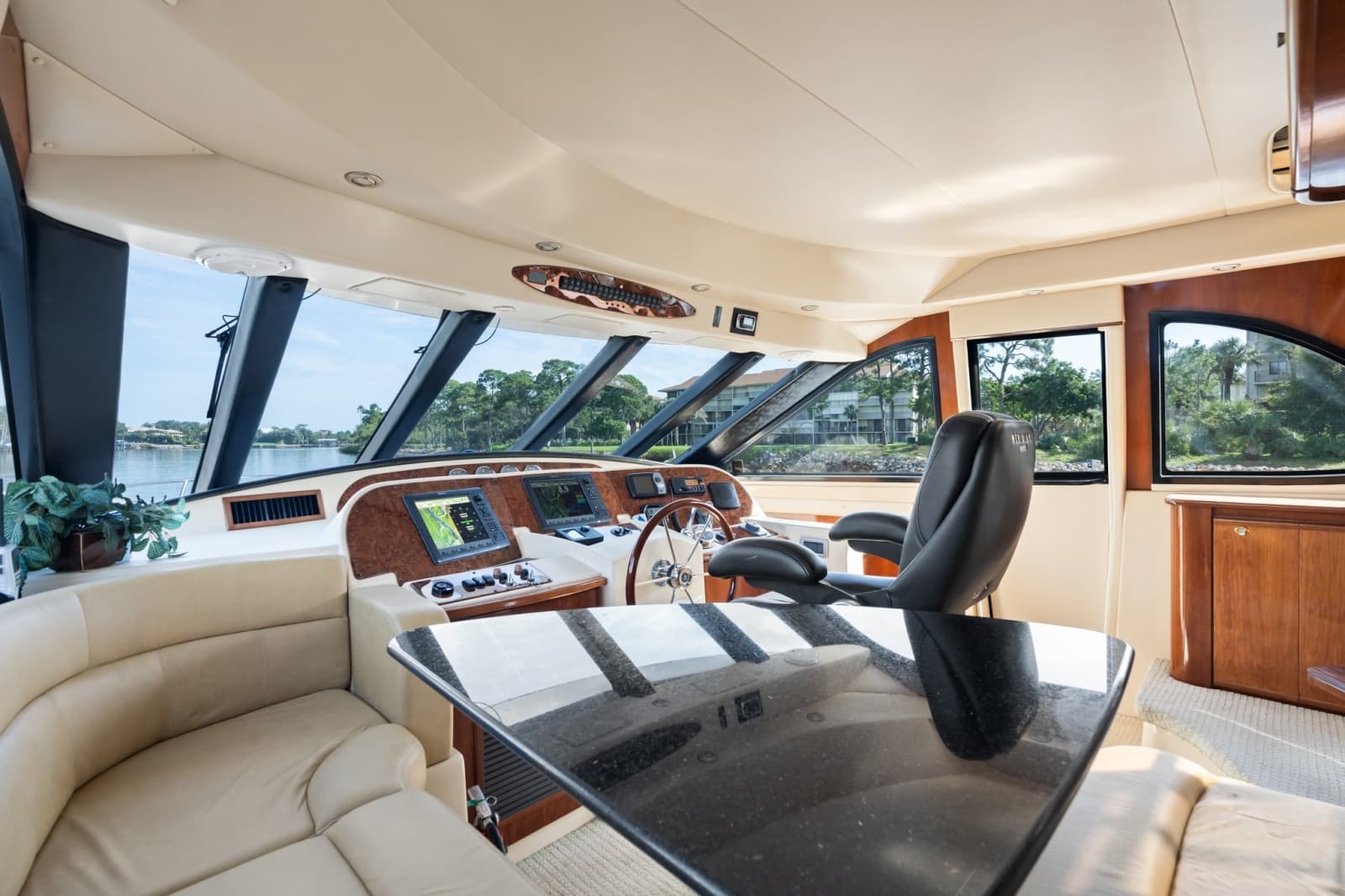 2008 Meridian 580 Pilothouse - Photo 28