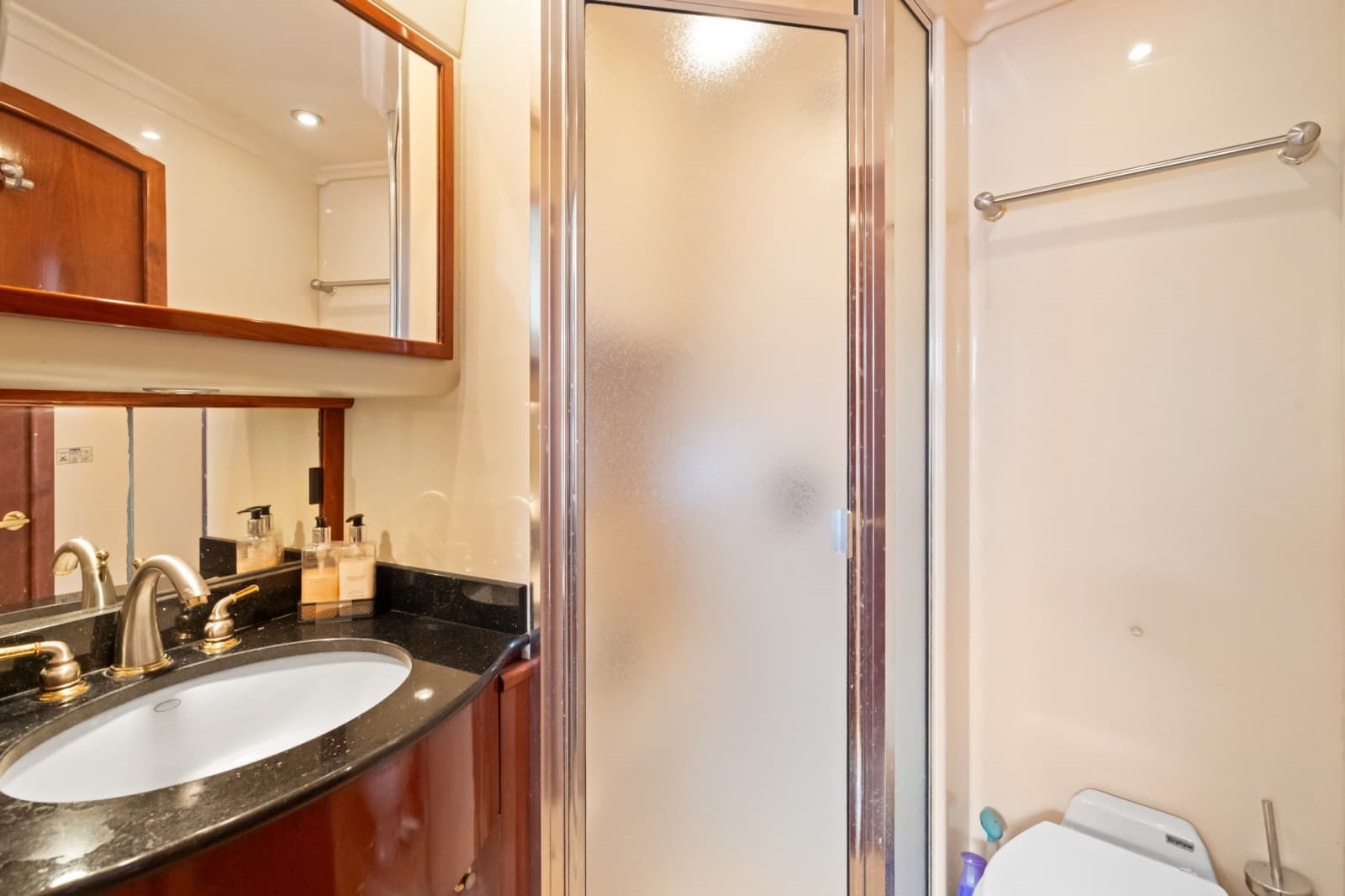 2008 Meridian 580 Pilothouse - Photo 35