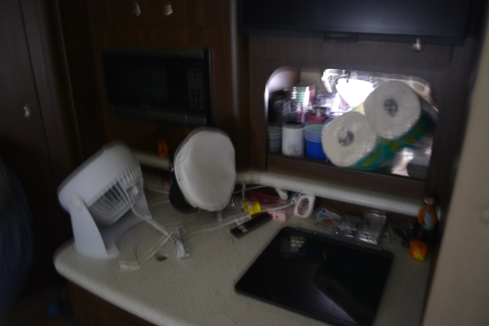 2018 Rinker 320 EX - Photo 34
