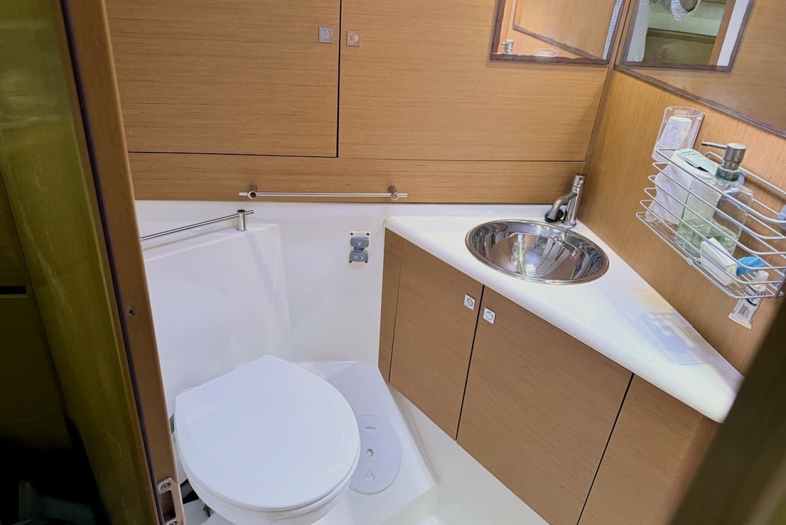 2011 Jeanneau Sun Odyssey 45 DS - Photo 31