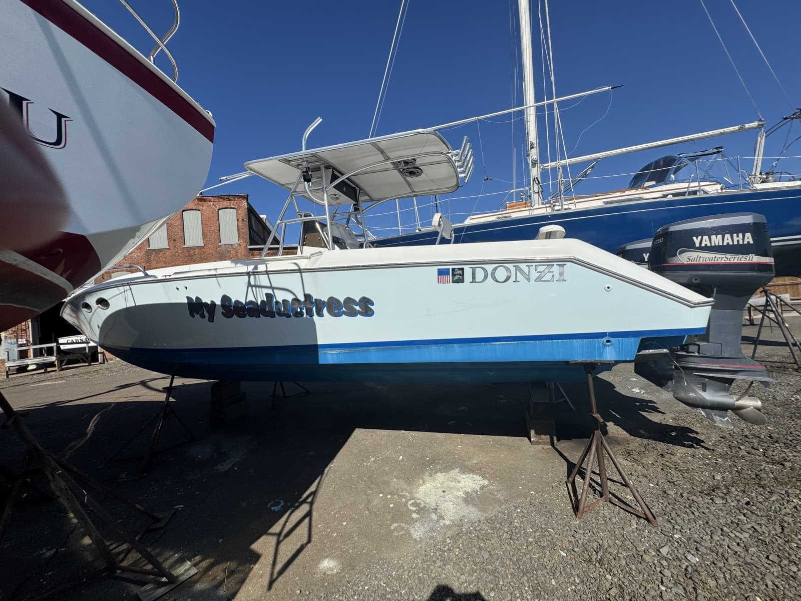 1990 Donzi F 33 - Photo 11