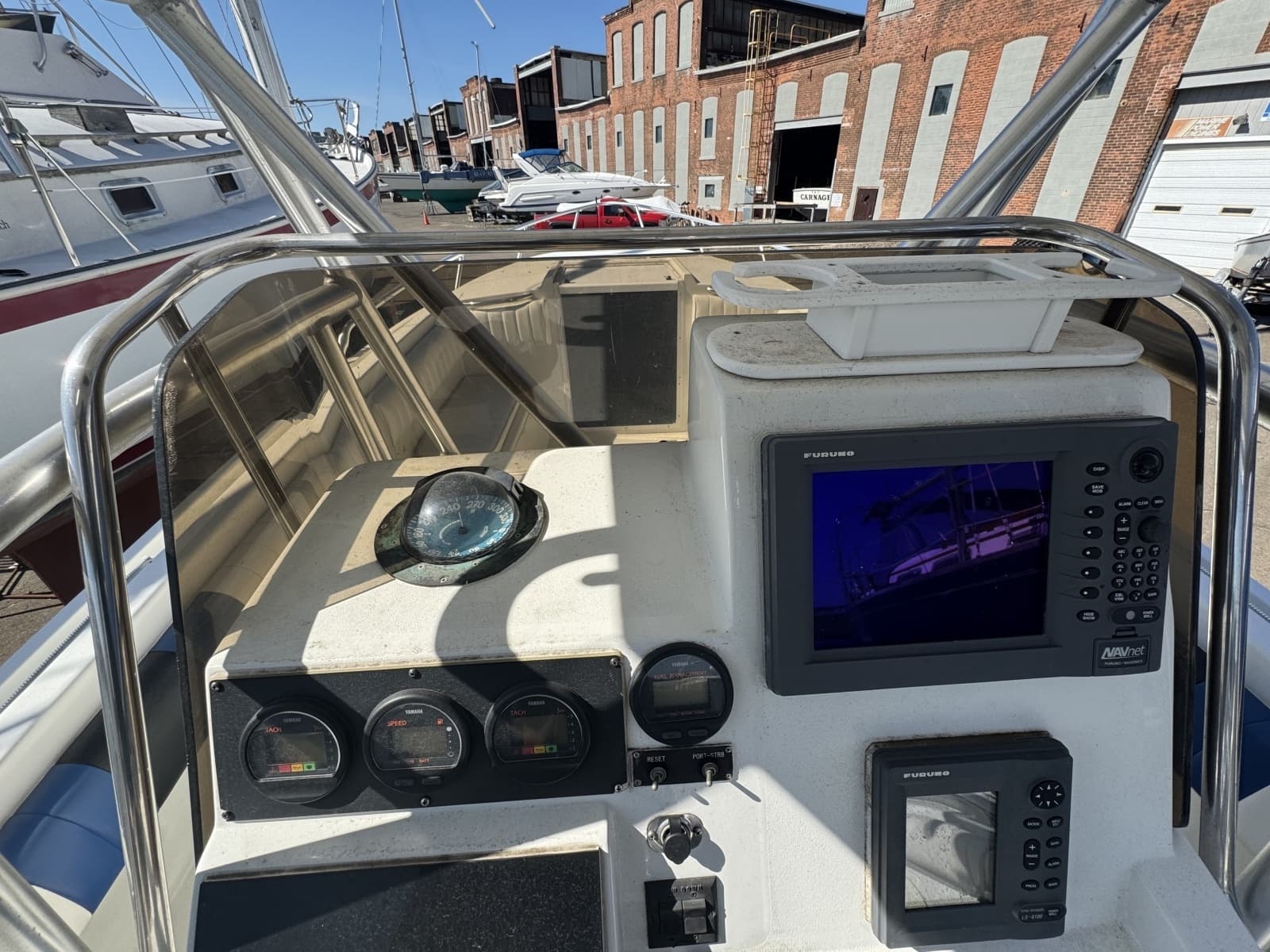 1990 Donzi F 33 - Photo 13